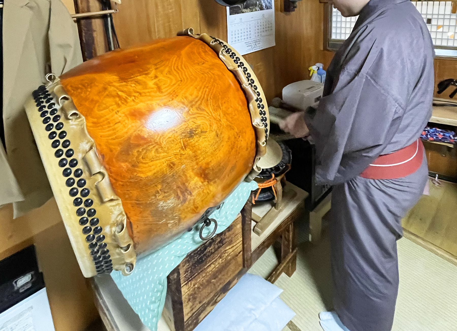 新宿末廣亭の楽屋のたいこ